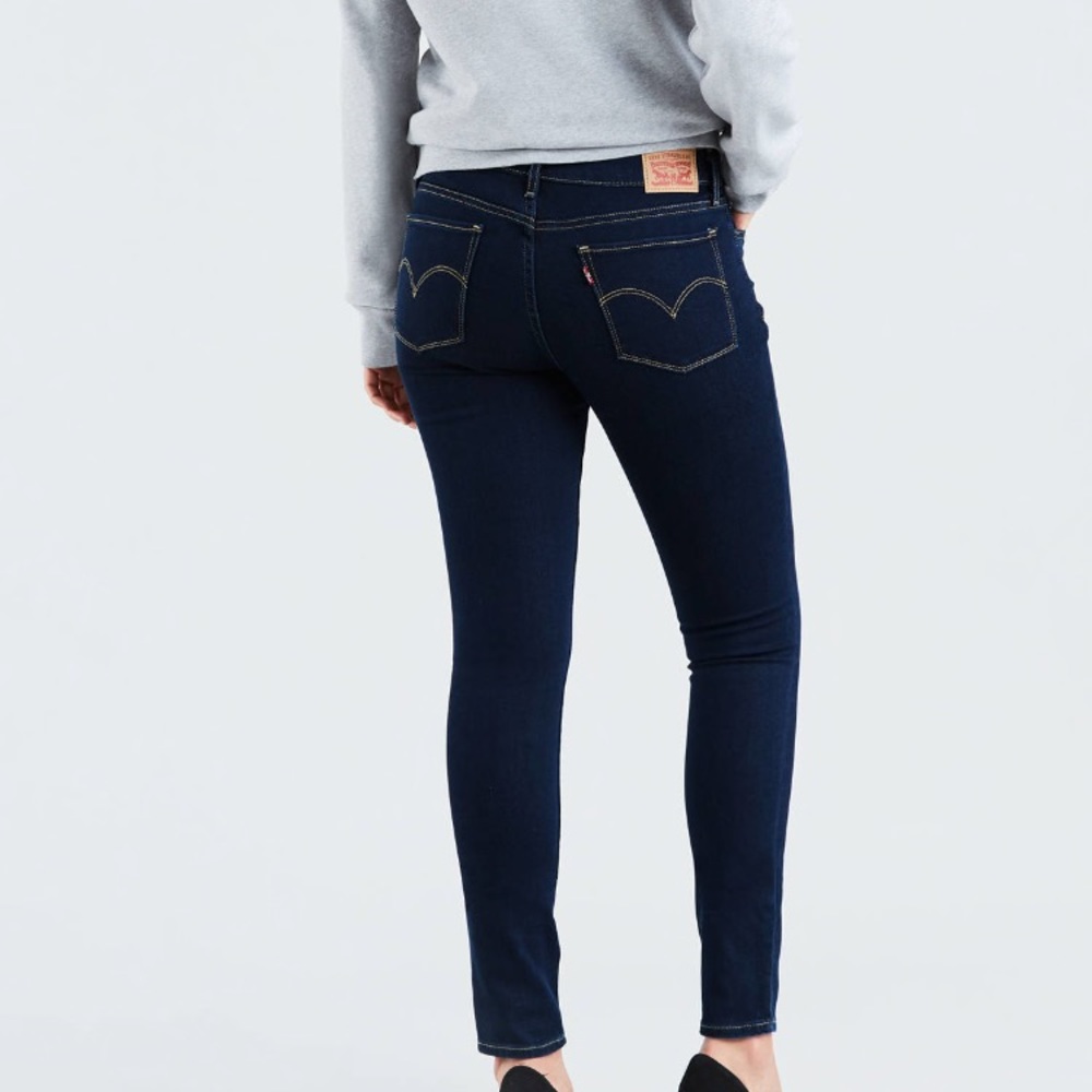 Levi’s 711 excellent condition!